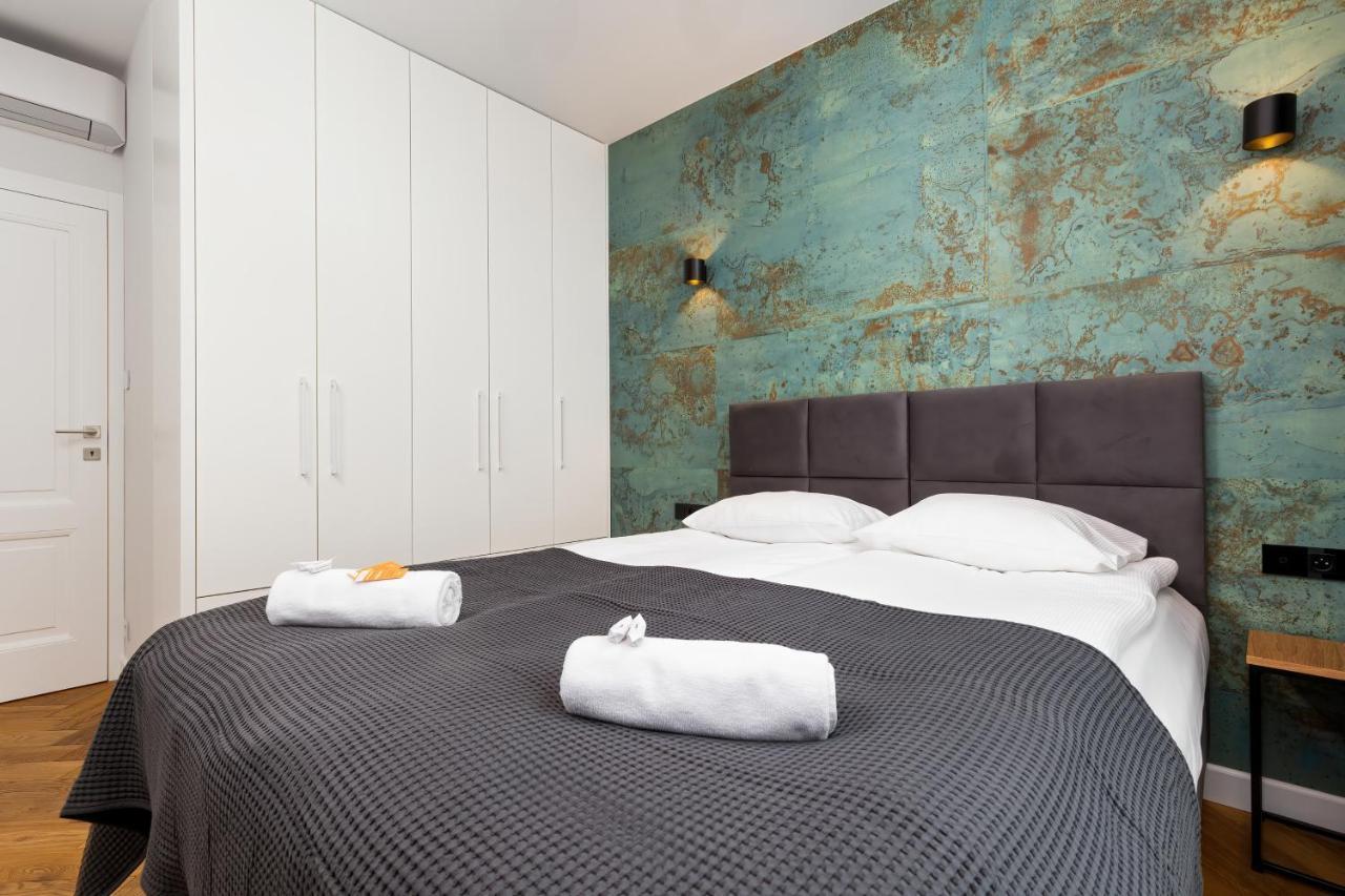 Sienna 65 Premium Apartment With Parking In Warsaw By Renters Prestige Exterior photo